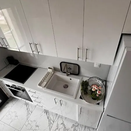 White Pearl Aparthotel