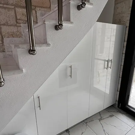 White Pearl Aparthotel