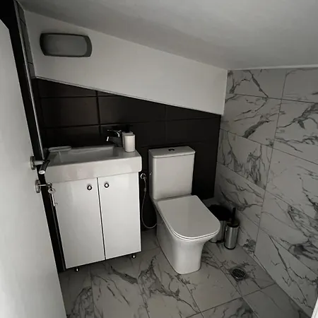 White Pearl 4* 弗洛伊塔