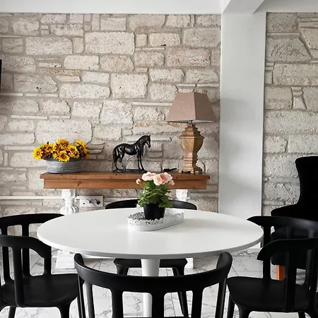 White Pearl 公寓式酒店