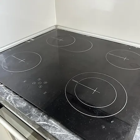 White Pearl Aparthotel