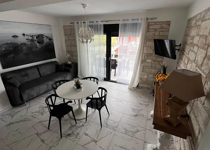 Aparthotel White Pearl