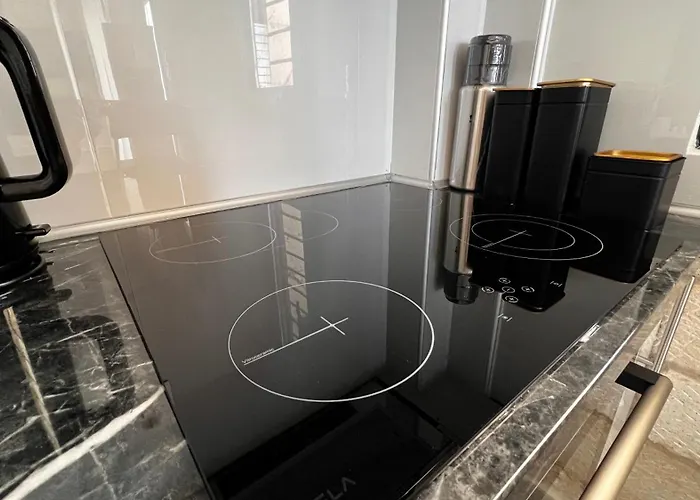 Aparthotel White Pearl 4*