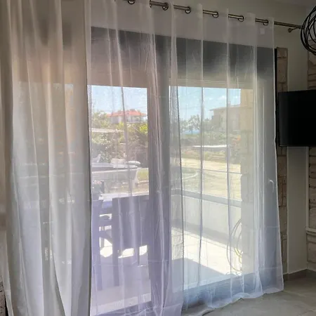 White Pearl Flogita