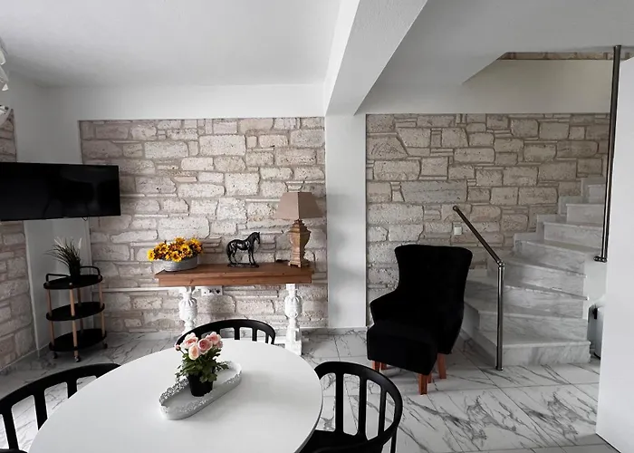 White Pearl Апарт-отель