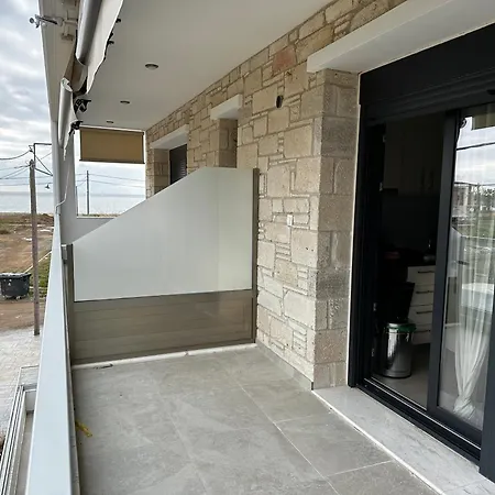 Ξενοδοχείο με διαμερίσματα White Pearl Φλογητά