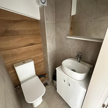 Ξενοδοχείο με διαμερίσματα White Pearl Φλογητά