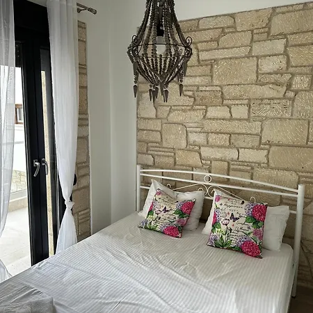 White Pearl 4* Φλογητά